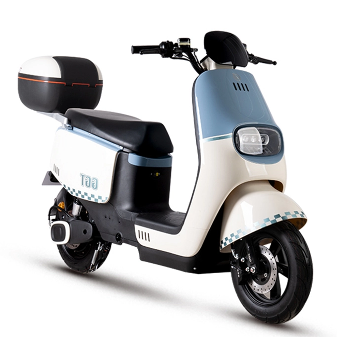 cómo cargar scooter eléctrico？